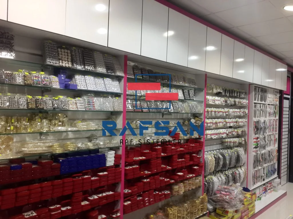 Bijuteri raf sistemi uygulaması 06